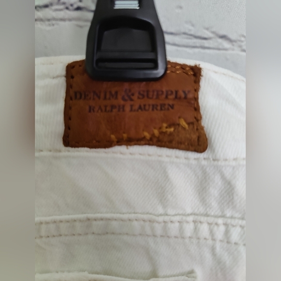 Ralph Lauren Denim Supply Distressed White Mid Rise Jeans Size 30 NWOT - Picture 4 of 7